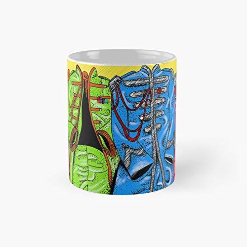 Sgt Pepper Suit Classic Mug - Les Beatles, Paul McCartney, John Lennon, RIngo Starr, George Harrison Sgt Pepper Suit Classic Mug