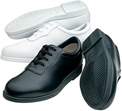 medium width shoes