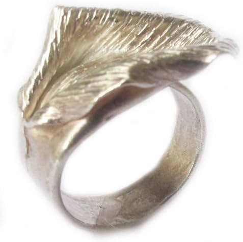 Danai Presents. "Welcome" "WEIGHT 10.69 G. PURE 99.5% NICE CLASSIC GENUINE THAI KAREN HILL TRIBE SILVER RING SIZE NO.7 BY HANDMADE ADJUSTABLE 7-12(KAREAN HILL TRIBE BOX 10-101)
