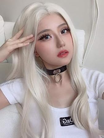 Amazon Com Sylvia 24 60 Platinum Blonde Natural Wave Synthetic