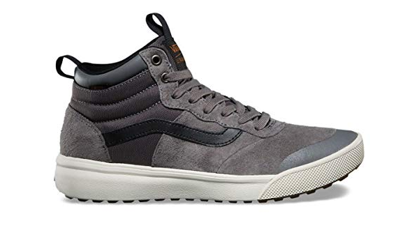 all black vans comfycush