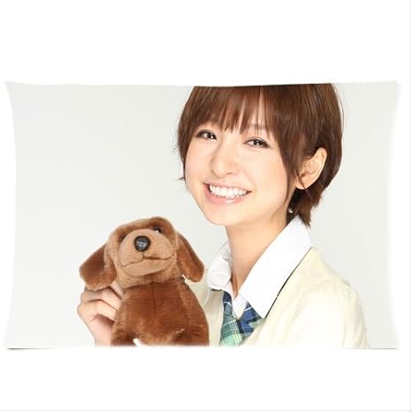 Amazon Akb48 篠田麻里子 しのだ まりこ 抱き枕カバー ファッションモデル まりりん 篠田まりこ 抗菌防臭 ピロケース 50 綿 50 ポリエステル 枕カバー 50ｘ70cm 枕カバー ピローケース オンライン通販