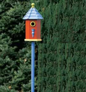 wooden bird house with metal pole 57