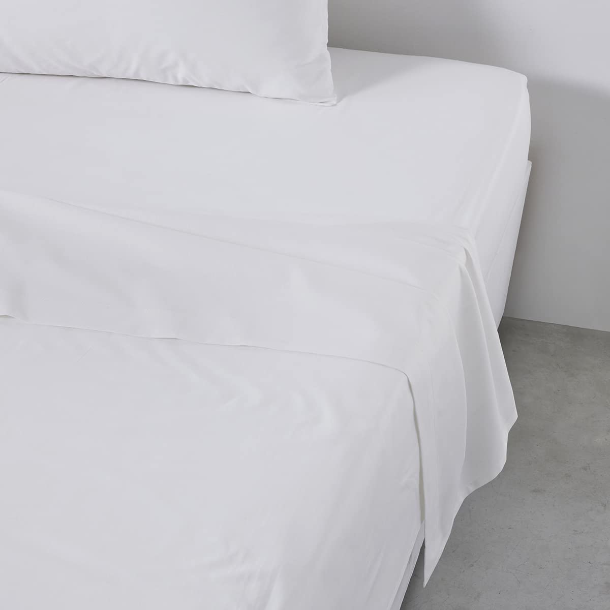 Today Essential – Flat Sheet for Double 240 x 300 cm Cotton Plain White