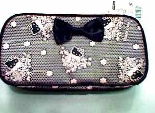 Amazon ハロー キティ ピーチジョン コラボ ポーチ りぼん付 ポーチ