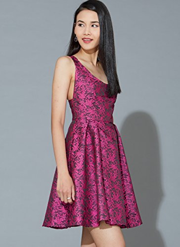 McCall's Patterns M7719A50 Misses' Dresses Sewing Pattern, A5 (6-8-10-12-14)
