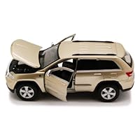 2011 JEEP GRAND CHEROKEE LAREDO GOLD 1:24 DIECAST CAR MODEL BY MAISTO