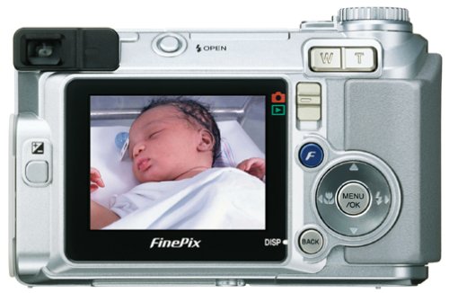 Fujifilm Finepix E500 4MP Digital Camera with Optical Zoom