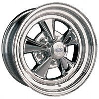 Cragar 61 Chrome Wheel (15x6"/5x4.5")