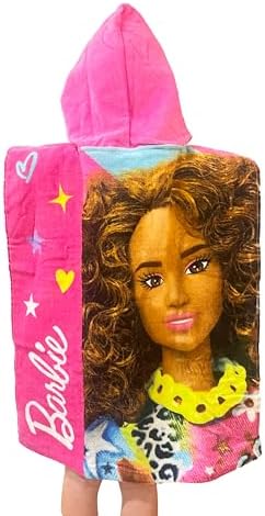 Barbie Poncho Officiel à Capuche | Super Doux au Toucher, Design Frais | Peignoir de Bain pour Filles Parfait pour la Maison, Le Bain et la Plage, Rose, 115 x 50 cm
