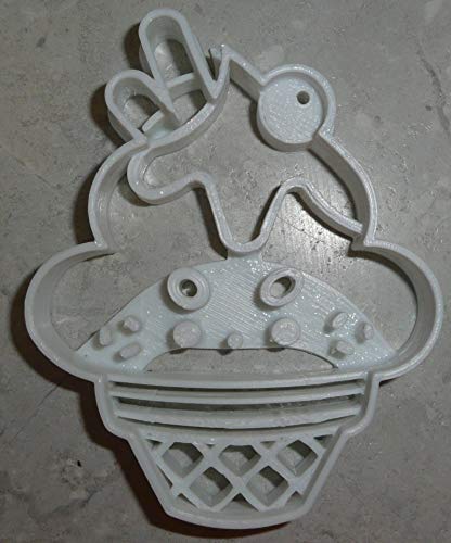 ICE CREAM CONE SUNDAE SWEET CUTE FACE COLD DESSERT SUMMER TREAT SNACK WAFER WAFFLE SUGAR PASTRY SPECIAL OCCASION COOKIE CUTTER BAKING TOOL 3D PRINTED MADE IN USA PR2365
