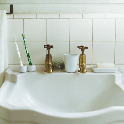 Muji White Porcelain Tooth Brush Stand - White