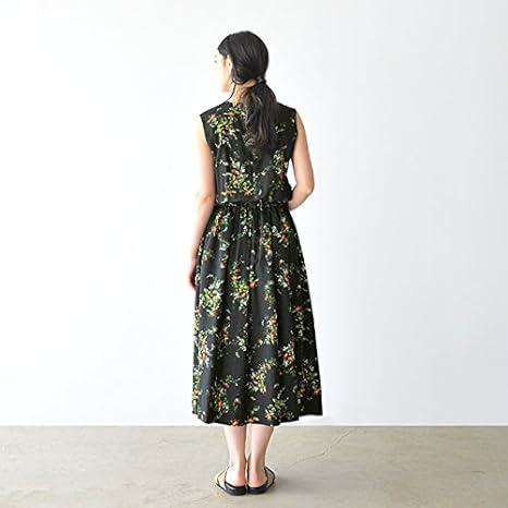 Amazon Co Jp サクラ Sacra マルチ フラワープリント ワンピース 38 M Black Col 990 服 ファッション小物