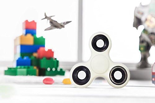 Giggle Hands Fidget Spinner Toy Stress Reducer - Perfect For ADD, ADHD, Anxiety, and Autism Adult Children (Pure White,Regular)