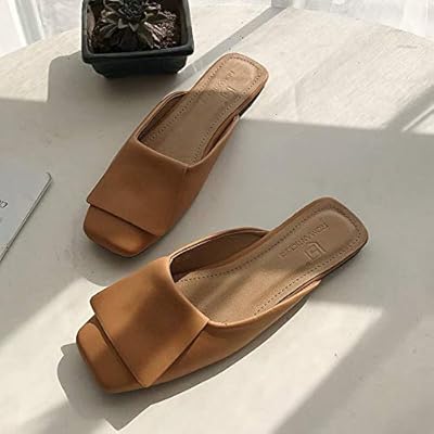 closed toe mules flat
