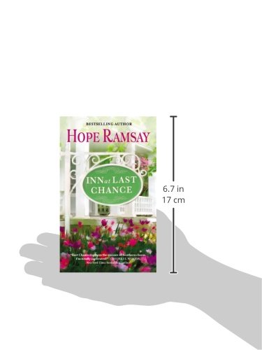 Inn At Last Chance Last Chance 7 Ramsay Hope 9780374152192 Amazon Com Books