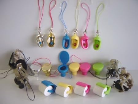Amazon キモかわいい便器たち 全種 ガイコツ トイレ ストラップ 全4種 1 和式トイレ ピンク 2 和式トイレ グリ カプセル玩具 おもちゃ