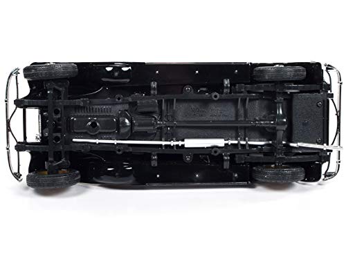 1931 Peerless Master 8 Sedan Black and Silver Limited Edition to 1,500 Pieces Worldwide 1/18 Diecast Model Car by Autoworld AW252 - Thumbnail 7