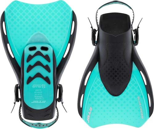 CRESSI Since 1946 - Star Fins - Adjustable Compact Fins, Powerful Ventilated Shoe, Comfortable Shoe, Ideal for Swimming, Snorkeling and Traveling - Adults