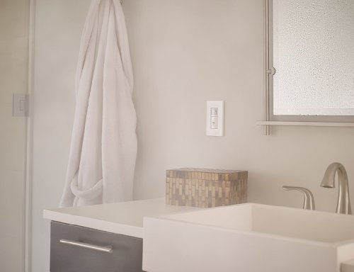 4 Leviton+IPHS5+1LW+Humidity+Sensor+Control