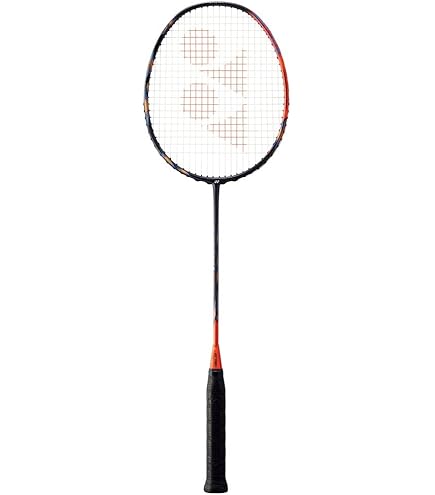 NANOFLARE800プロ　アストロックス77プロ　キズナBLACKMAMBA Amazon.com : Yonex ASTROX 77 Pro Badminton Racquet (Unstrung