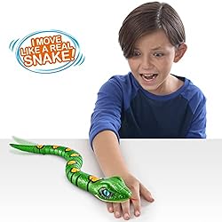 Robo Alive Snake + Lizard Series 3 by ZURU