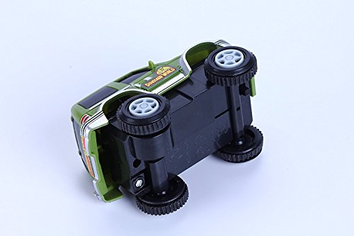 QUOXO Magic Race Tracks, More Incredible Fun Modular Circuit Car (1 Green Car)