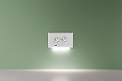SnapPower GuideLight 2 Plus - LED Bright/Dim/Off