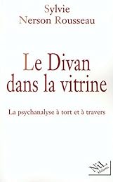 Le  divan dans la vitrine