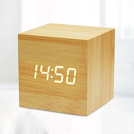 Amazon De Shuangklei Stimme Controlled Wood Wecker Uhr Fuhrte Wach Auf Nacht Licht Schlafzimmer
