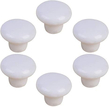 Amazon Uulu 6個入 マカロン セラミックつまみ 取っ手 かわいい 円形引き出しノブ 子供 戸棚引き ハンドル グリップ タンスノブ 扉 棚のツマミ Diy 工具 キャビネット 可愛い モダンなスタイル 建築金具 ハードウェア 2種類のネジ付き 白 ツマミ
