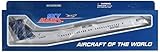 Daron Skymarks Porter Q400, 1/100-Scale