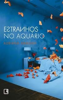 Livro Estranhos no aquário