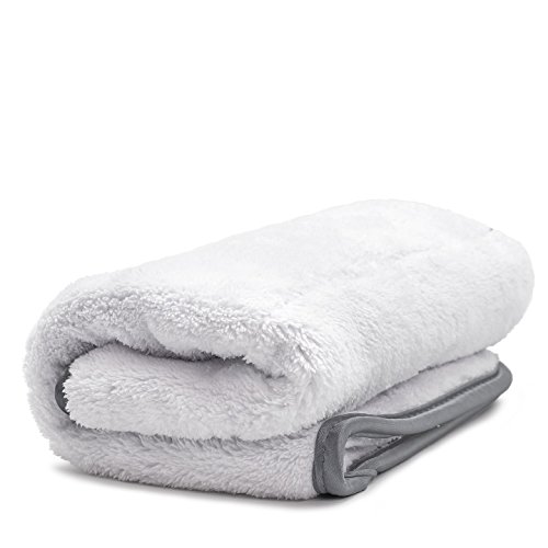 Adam's Double Soft Microfiber Towel - Premium Quality Microfiber Polishing Towel With Scratch-Free Satin Edge - Buff Away Polishes & Car Wax with Ease (1 Pack)
