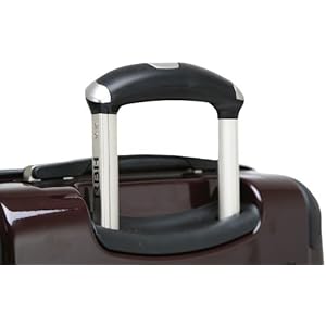 Naturally contoured telescopic handle