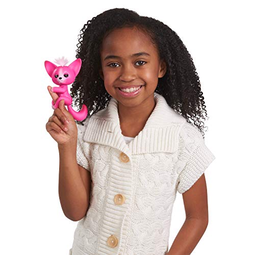 4 WowWee+Fingerlings+Interactive+Baby+Kayla