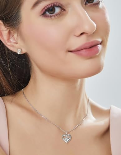 MomentWish Women's Necklace, 1 Carat Moissanite Heart 925 Silver Pendant Chain with Diamond Gift for Women Girlfriend Mother