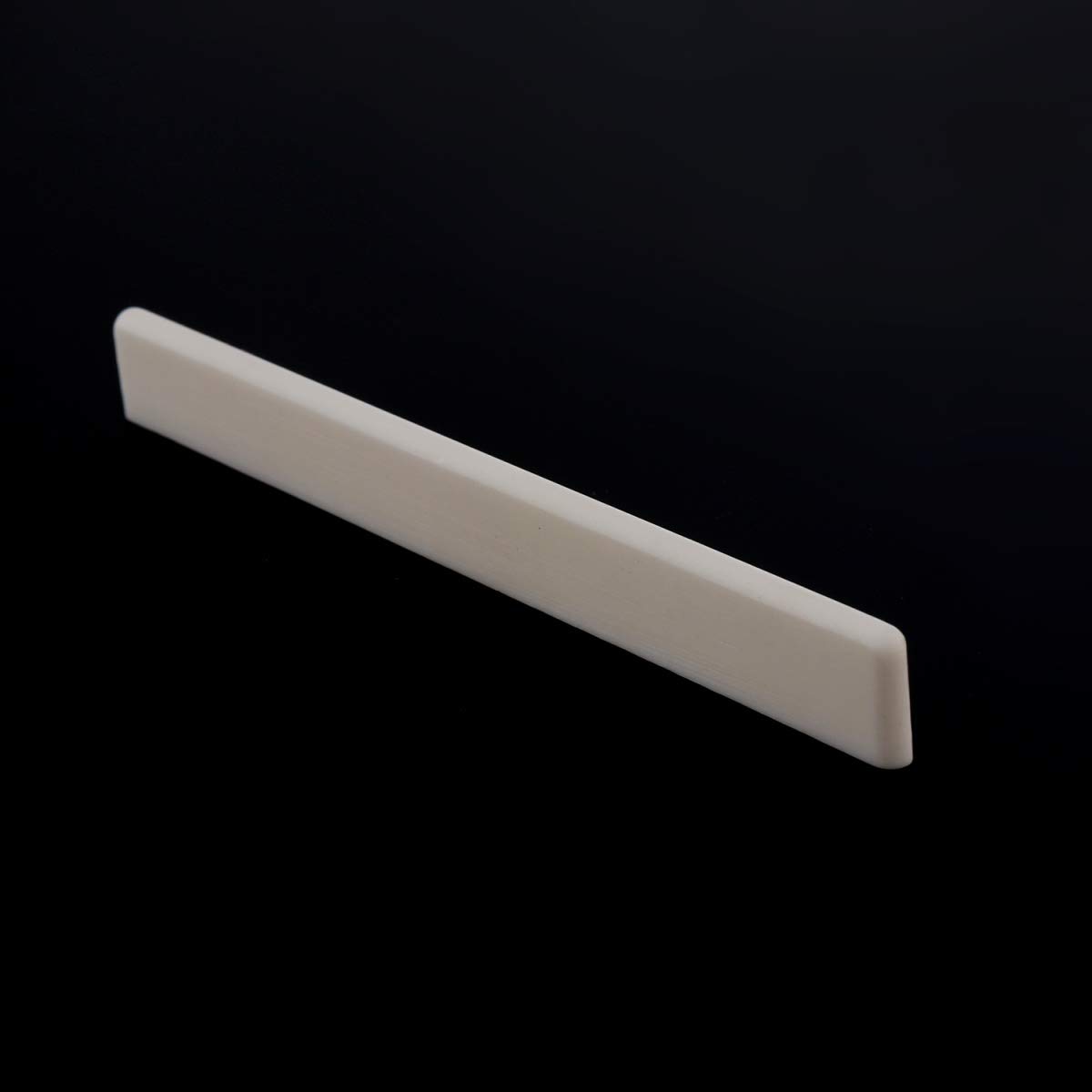 Musiclily 牛骨サドルクラシックギター用ボーンサドルの商品画像