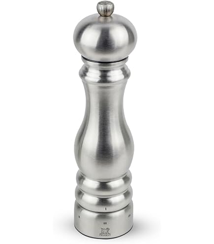 Amazon.com: Peugeot Bistro Chef Pepper & Salt Mill 4