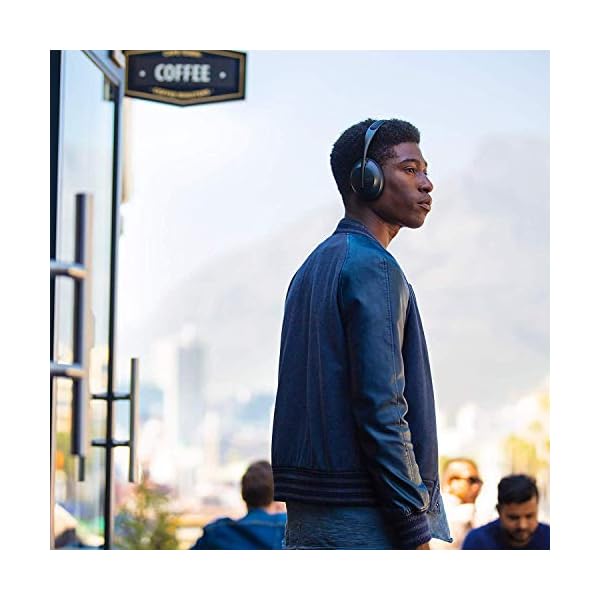 Bose-Noise-Cancelling-Headphones-700-with-Headset-Stand Bose Noise Cancelling Headphones 700 with Headset Stand