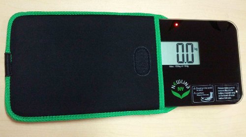 NewlineNY Travel Protection Sleeve for Super Mini 600 Series SBB0638SM Series Bathroom Scales (Case only, no Scale), NY-SMS-S001-BG Black with Green Edges - Thumbnail 4