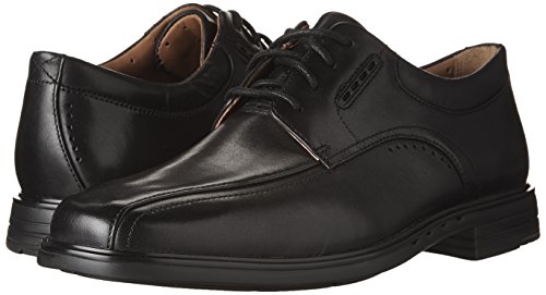 unkenneth way clarks