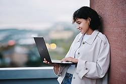 LG gram Pro 16-inch Lightweight Laptop