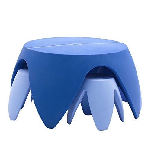 ECR4Kids Blossom Table and Stool Indoor/Outdoor Furniture Set, Blue (3-piece)