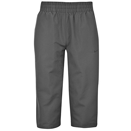 pantaloncini sopra il ginocchio