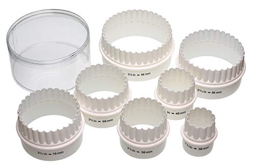Set Of 7 Plastic Double Edged Biscuit Pastry Cutters