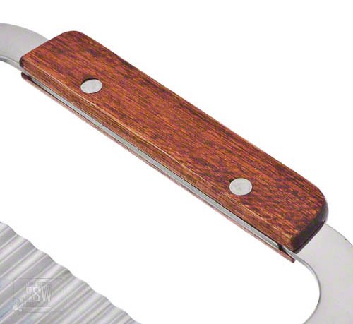 Update International (WSER-7) 7" Wood Handle Serrator