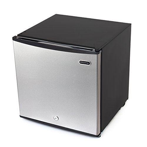 1 Whynter+CUF+112SS+Upright+Lock+Stainless+Freezer