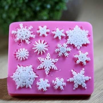 UR Bakeware Christams Silicone Snowflakes Cake Mold Xmas Cake Decoration Mould