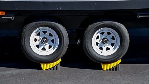 5 Camco+Curved+Leveler+Chock+Drive